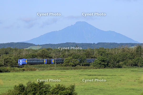 特急「サロベツ2号」　宗谷本線　勇知～豊富 [MAK110000022]