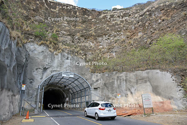 ダイアモンド・ヘッド・クレーターへの入り口（カラハトンネル) [JIM110002710]