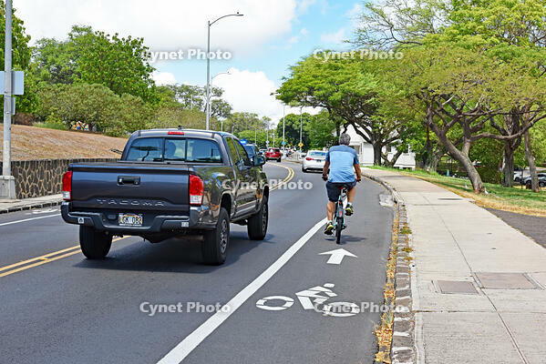 ダイアモンド・ヘッド・ロード　自転車レーン [JIM110002716]