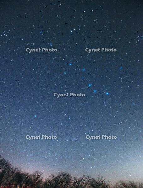 北斗七星　1時間の動き（2-2）　10.03.13　22：25　　群馬県　下仁田町 [MAS110007396]