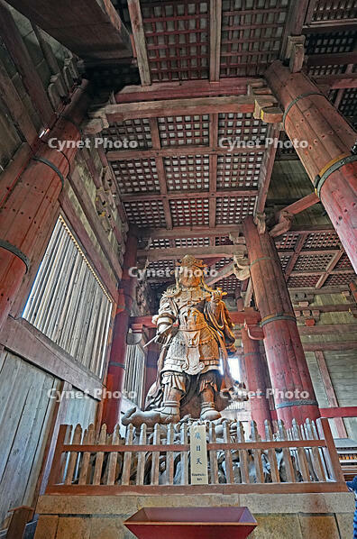 東大寺　大仏殿内部　四天王像　多聞天（たもんてん）　奈良県　奈良市 [MAS110008866]