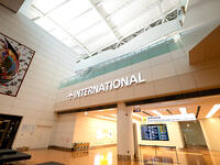 羽田空港第２ターミナル　国際線到着口　東京都 [YOS110002353]