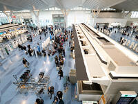 羽田空港第３ターミナル　国際線出発ロビー　東京都 [YOS110002373]