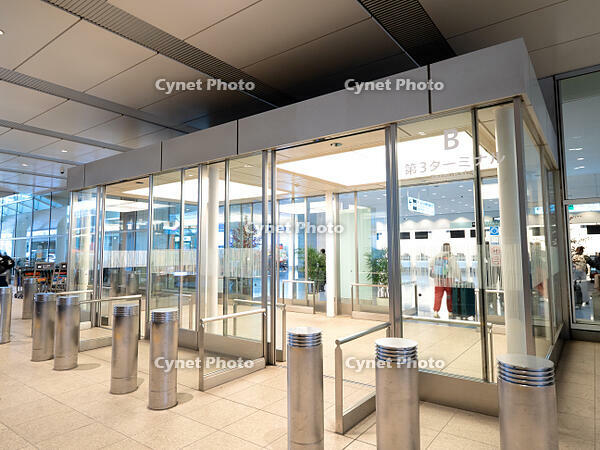 羽田空港第３ターミナル　東京都 [YOS110002367]