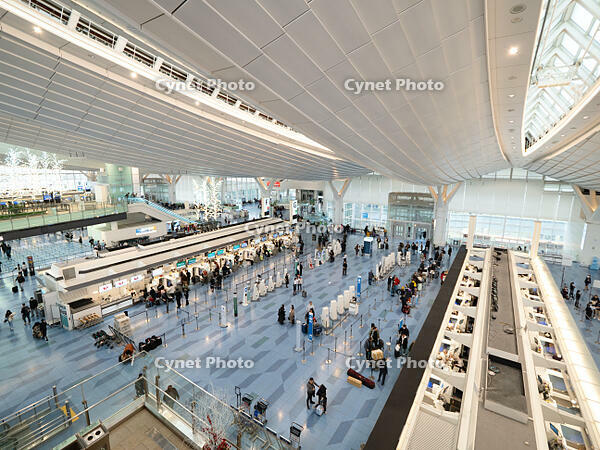 羽田空港第３ターミナル　国際線出発ロビー　東京都 [YOS110002381]