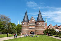 Holstentor, L?beck, Baltic coast, Schleswig-Holstein, Germany [AWL110001675]