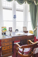 England, Kent, Broadstairs, Bleak House, The Charles Dickens Study and Writing Desk [AWL110001779]