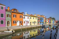 Italy,Veneto,Venice,Burano island,the colorful houses in Burano [AWL110001904]