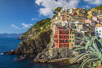 The colorful sea village of Riomaggiore, Cinque Terre, Liguria, Italy [AWL110001950]