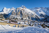 M?rren, Berner Oberland, canton of Bern, Switzerland. Funicular to Allmendhubel and Eiger, M?nch and Jungfrau in the background [AWL110002201]