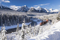 Morant's Curve in Winter, Banff National Park, Alberta, Canada [AWL110002232]