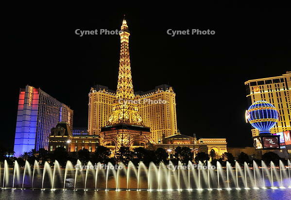 U.S.A., Nevada, Las Vegas, Ballys, Paris and Planet Hollywood and Fountains [AWL110001019]