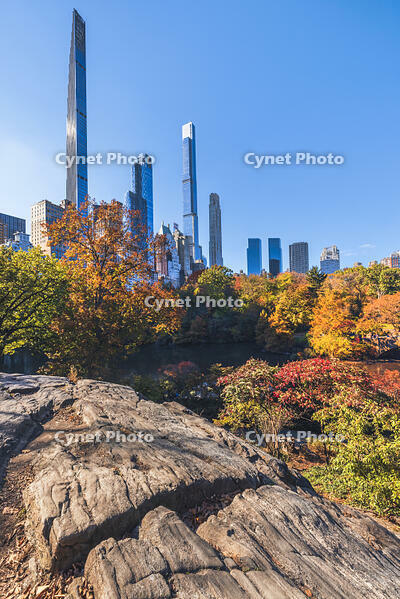 USA, New York City, view of Central Park in autumn [AWL110001510]