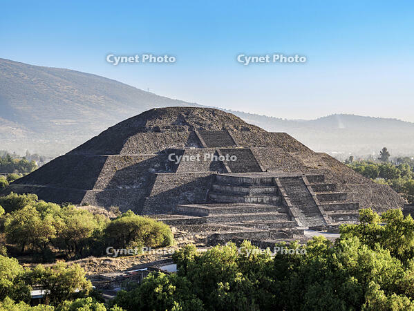 Pyramid of the Moon, aerial view, Teotihuacan, Mexico State, Mexico [AWL110001693]