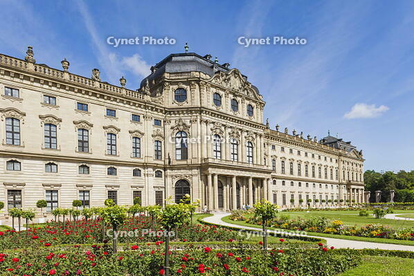 Germany, Bavaria, Romantic Road, Wurzburg, Wurzburg Residence and Court Garden [AWL110001734]