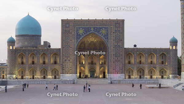 Uzbekistan, Samarkand, Registan square, Tilya-Kori Madrasah [AWL110001746]
