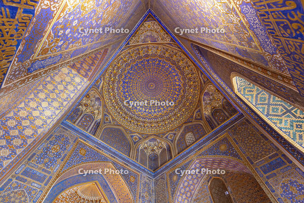 Uzbekistan, Samarkand, Registan square, decorative interior of the  Ulugh Beg madrassah [AWL110001747]