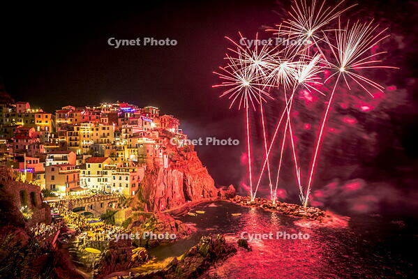 Europe, Italy, Liguria. Fireworks in Manarola for San Lorenzo. [AWL110001952]