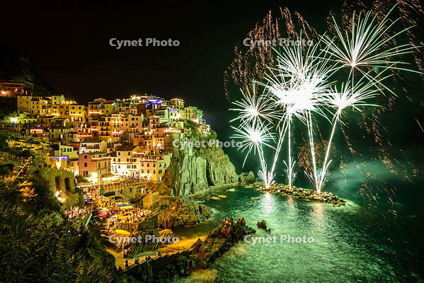 Europe, Italy, Liguria. Fireworks in Manarola for San Lorenzo. [AWL110001953]