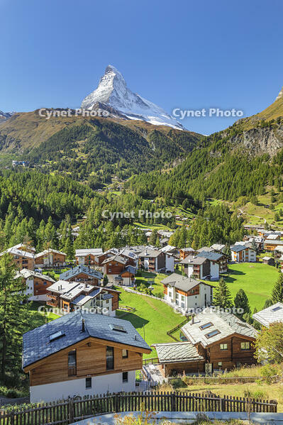 View over Zermatt to Matterhorn (4478m) mountain, Valais, Swiss Alps, Switzerland [AWL110002161]