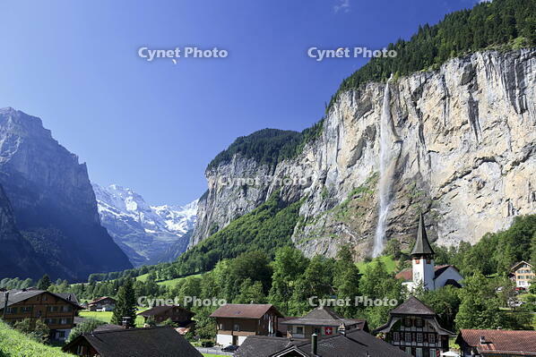 Switzerland, Bernese Oberland, Lauterbrunnen town and Valley [AWL110002170]