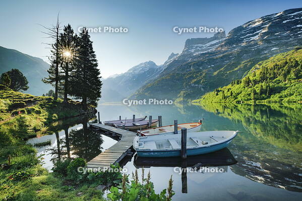 Engstlensee, Engstlenalp,  Gross Wendenstock and Reissend Nollen, Berner Oberland, Switzerland [AWL110002187]