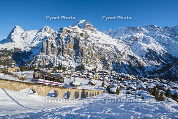 M?rren, Berner Oberland, canton of Bern, Switzerland. Funicular to Allmendhubel and Eiger, M?nch and Jungfrau in the background [AWL110002201]