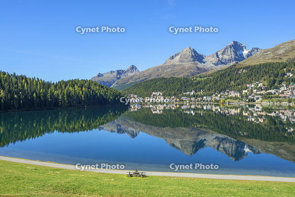 St. Moritz with St. Moritz lake, Upper Engadin, Grisons (Graubunden), Switzerland [AWL110002219]