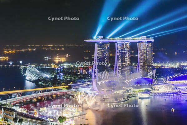 Elevated view of business district and Marina bay Sands at night, Singapore [AWL110002490]
