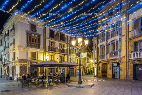 Outdoor cafe in the old town, Oviedo, Asturias, Spain [AWL110002499]