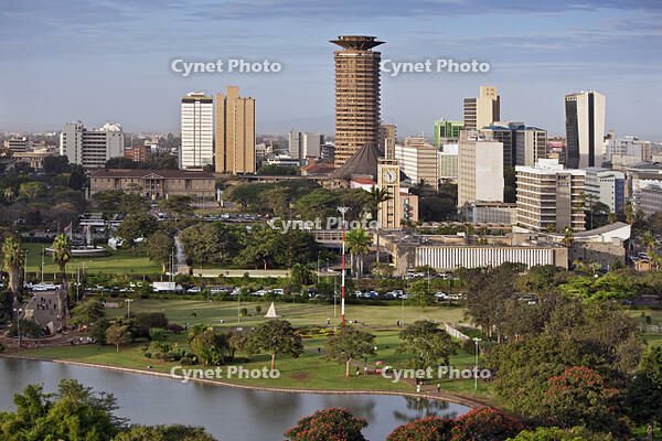 Kenya, Nairobi. Nairobi in late afternoon sunlight with Uhuru Park in the foreground. [AWL110002582]