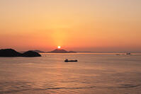 瀬戸大橋付近より瀬戸内海の夕景 [GMA110011746]