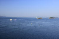 瀬戸大橋付近より朝の瀬戸内海 [GMA110011750]