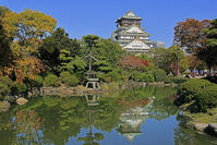 秋の大阪城 [GMA110011753]