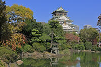 秋の大阪城 [GMA110011754]