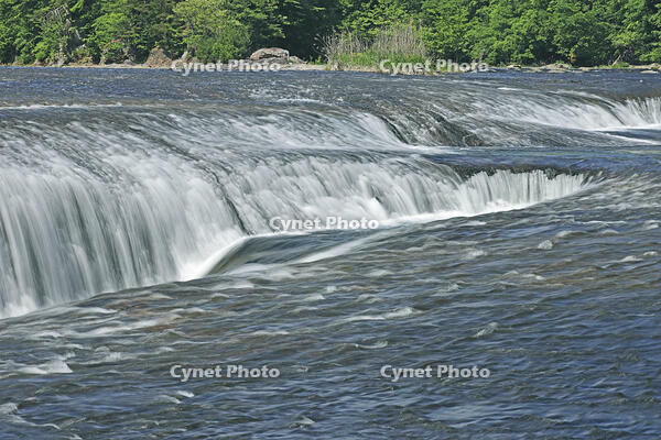 吹割の滝 [GMA110011464]