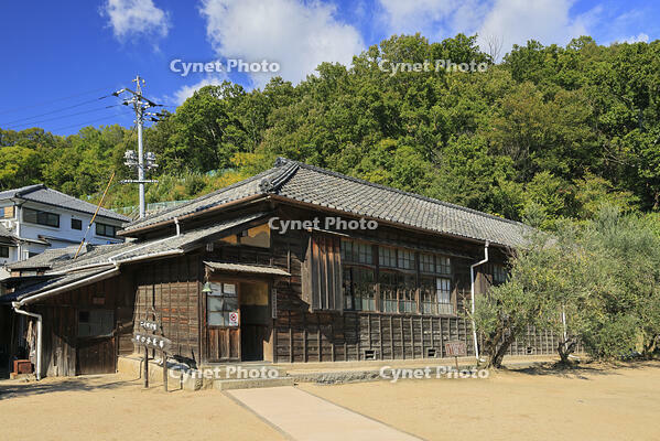 小豆島の二十四の瞳の岬の分教場 [GMA110011721]