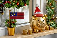 Flag of Malaysia on a potted holly plant and golden piggy bank with hat and coins, sorrounded by festive decorations during Christmas holiday season.Business, finance and economy concept, AI generated [IBR123622523]