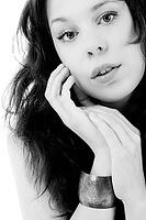 Young beauty woman posing with natural make-up [IBR123700068]