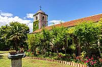 Die Kirche des Heiligen Nikolaus im Dorf Chernomorets, Bulgarien [IBR123790608]