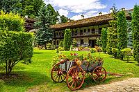 Troyanski-Kloster, eines der schönsten in Bulgarien [IBR123790641]