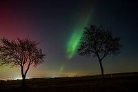 Strong coronary mass ejections on the Sun have sent correspondingly intense storms of charged particles towards Earth, where they have also caused auroras over Germany. These auroras are produced in the atmosphere at an altitude of 70 to 800 kilometers wh [IBR112941850]
