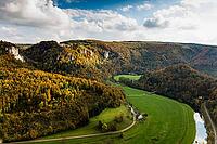 Autumnal forest, Eichfelsen viewpoint, near Irndorf, Upper Danube nature park Park, Upper Danube Valley, Danube, Swabian Jura, Baden-Württemberg, Germany [IBR123911540]