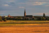 Field and church in Ober Roden [IBR124051662]