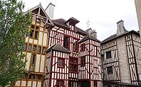 Timbered houses in Troyes [IBR124051730]