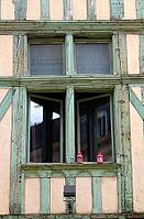 Window in Troyes [IBR124051731]