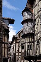 Timbered house in Troyes [IBR124051743]