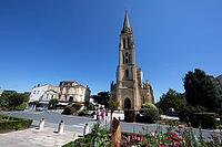 Notre Dame Church on Place Mar$00E9chal de Lattre Tassigny in Bergerac, Dordogne department, Nouvelle-Aquitaine region, Bergerac Arrondissement, P$00E9rigord Blanc, France [IBR124629485]