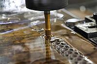 Threading in machine oil, threading in, cylinders, injection packers, production [IBR124898972]
