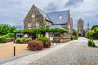 The historic town of Locronan in Finistère, Brittany, France, is characterised by granite houses, cobbled streets and slate roofs arranged around its preserved centre. Traditional façades, narrow lanes and stone-paved public spaces are seen in soft natura [IBR125163355]